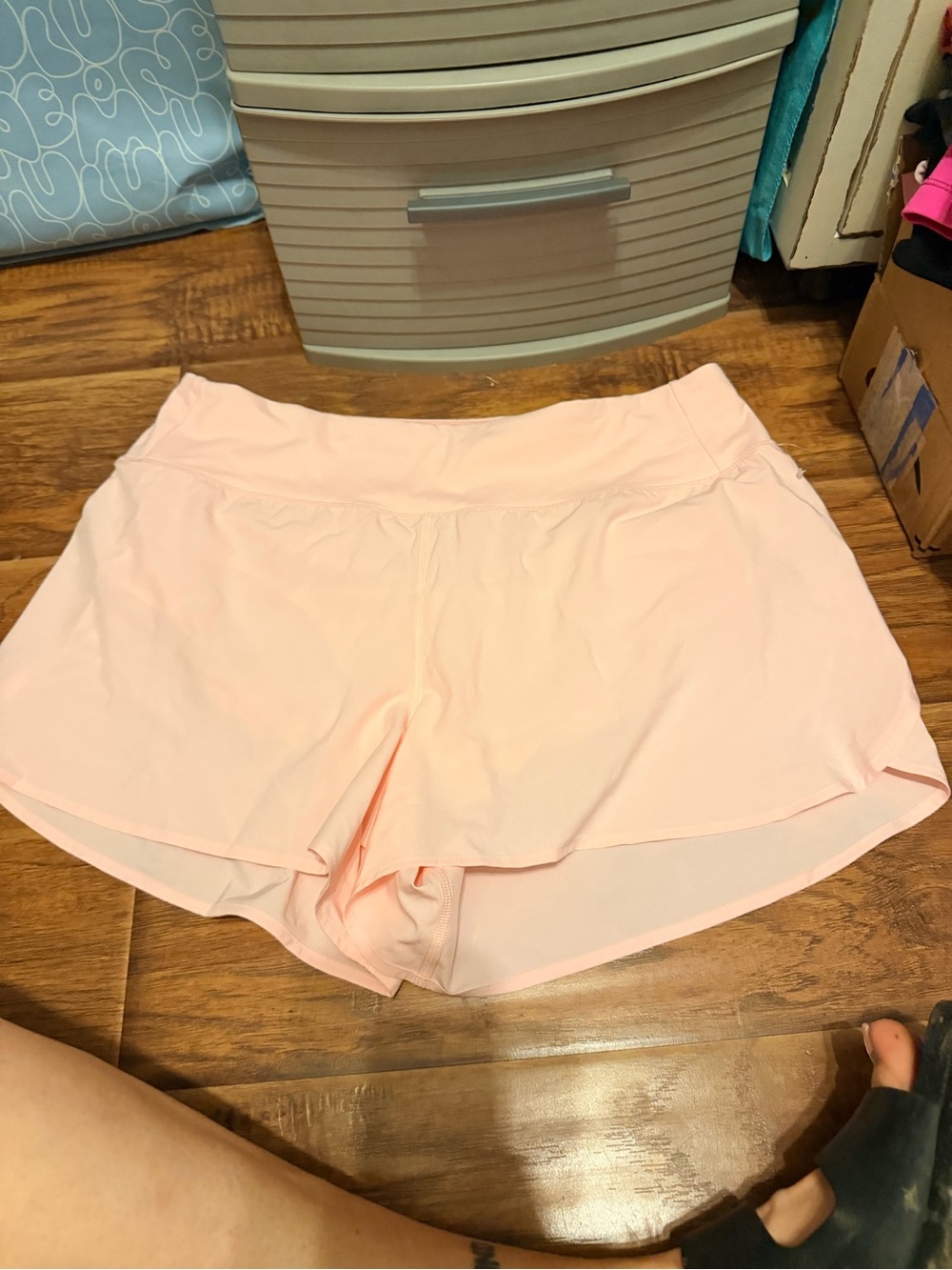 lululemon athletica blush quartz Athletic Shorts